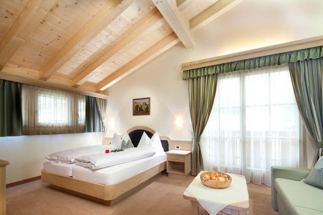 Garni Gran Pre Bed and Breakfast Corvara In Badia Εξωτερικό φωτογραφία